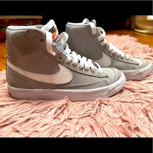 Boys Nike Blazers- high top
